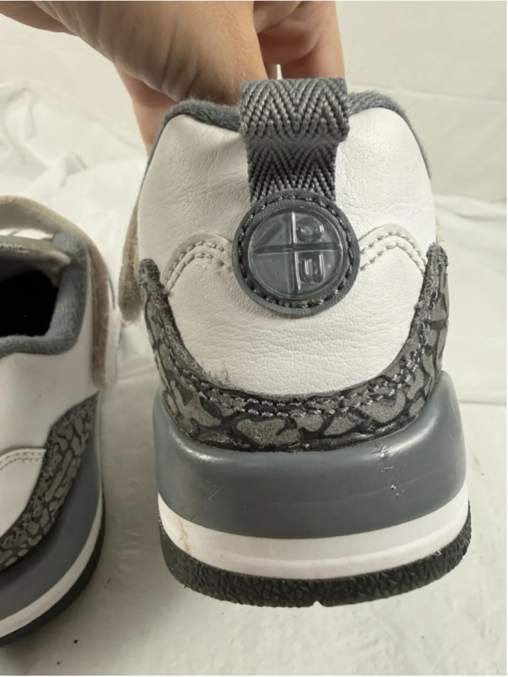 Jordan Spizike Low TD Little Kids Shoes White Grey Cement FQ3952-102 Size 2Y